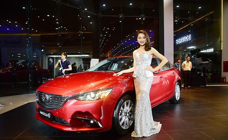 Mazda6 2017 vừa ra mắt thị trường Việt Nam.