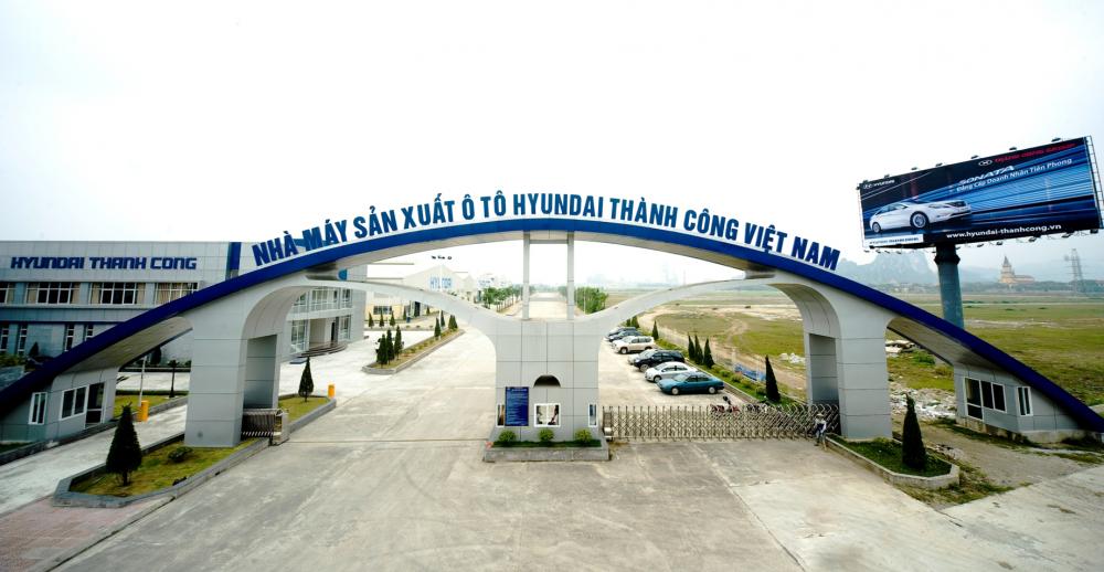 Hình ảnh công nhà máy sản xuất ô tô Hyundai Thành Công tại Việt Nam