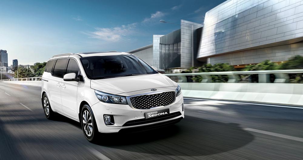 Kia Sedona 3