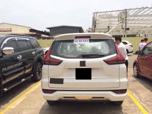 Đuôi xe Mitsubishi Xpander 4