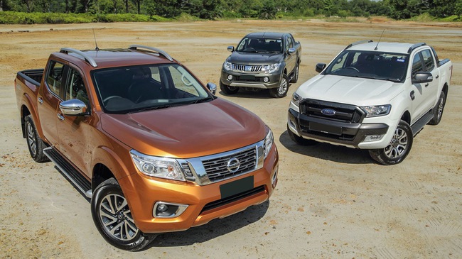 Phân khúc bán tải "hồi sinh" với Ranger, Triton, Hilux cập bến, Navara đã mở bán Phân khúc bán tải "hồi sinh" với Ranger, Triton, Hilux cập bến, Navara đã mở bán 1