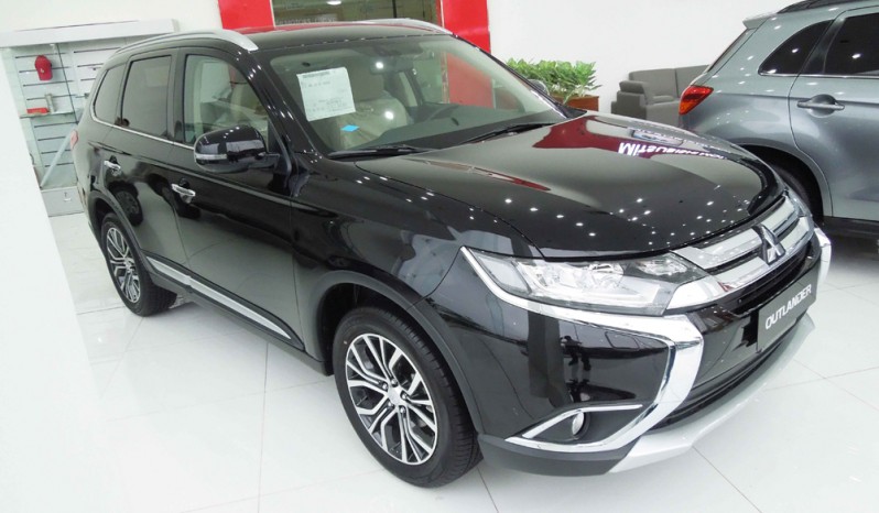 Khách hàng mua Mitsubishi Outlander hưởng ưu đãi lớn trong tháng 7/2018 1