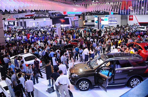 Toàn thị trường ô tô Việt Nam tăng trưởng 21% trong tháng 10 so với tháng 9/2018.
