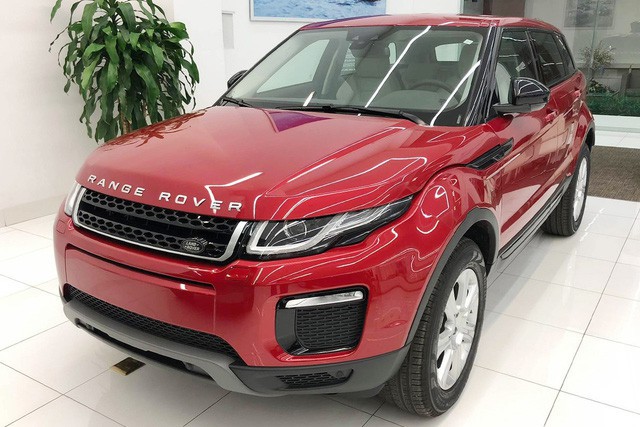 Land Rover và Volkswagen - các hãng xe sang giảm giá dịp cuối năm.