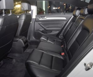 Đánh giá xe Volkswagen Passat 2018 về hàng ghế hành khách