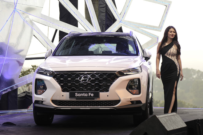 Hyundai Santa Fe 2019 chính thức ra mắt người dùng Việt trong ngày 9/1.