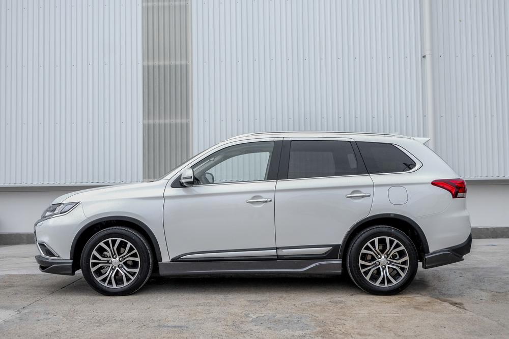 Đánh giá xe Mitsubishi Outlander 2019 về thiết kế thân xe