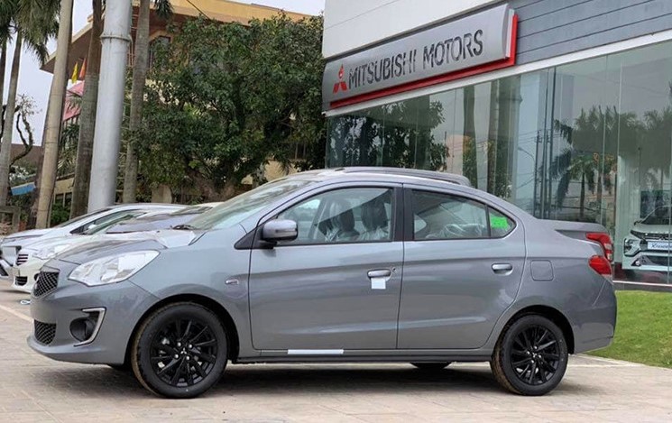 Mitsubishi Attrage 2019 giá chỉ 375 triệu đồng tại Việt Nam a5.