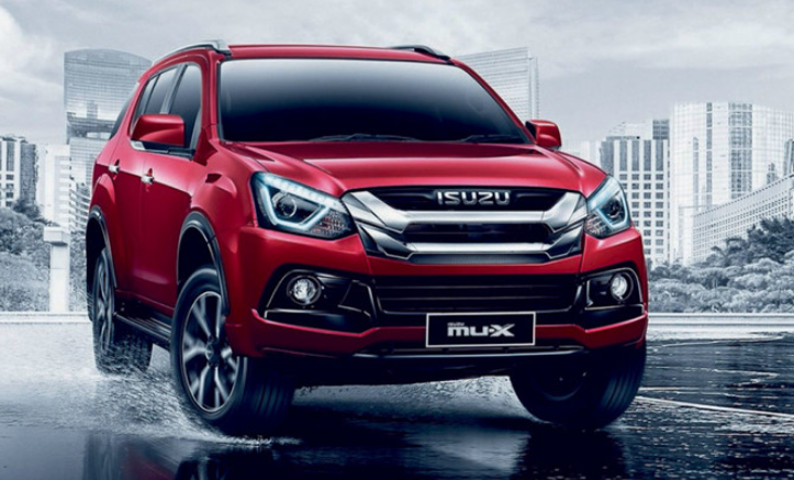 Isuzu mu-X ra mắt phiên bản đặc biệt onyx.