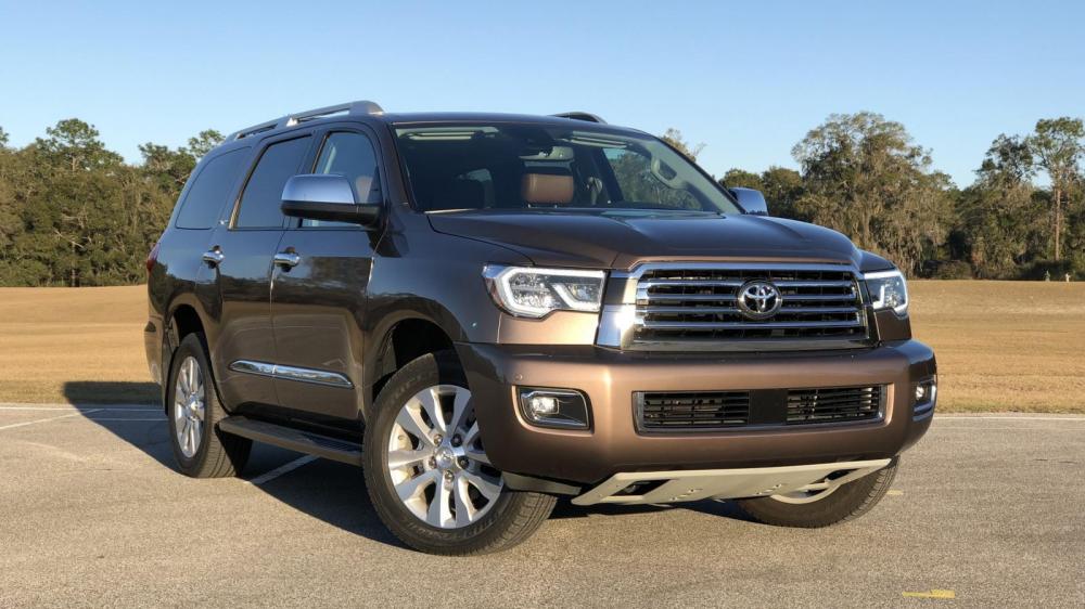 10 mẫu ô tô bền bỉ nhất sau 15 năm: Toyota Sequoia.