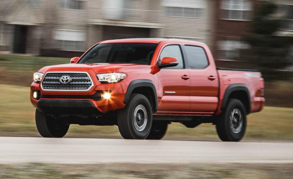 10 mẫu ô tô bền bỉ nhất sau 15 năm: Toyota Tacoma.