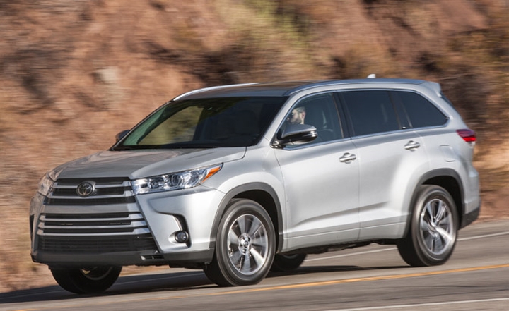 10 mẫu ô tô bền bỉ nhất sau 15 năm: Toyota Highlander.