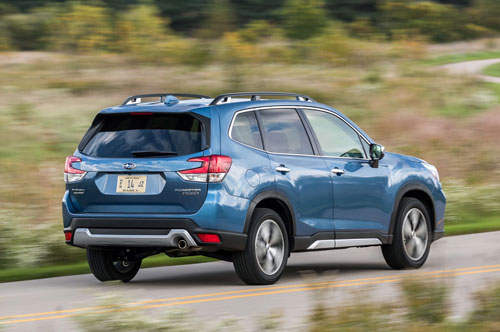 Crossover tốt nhất: Subaru Forester 2019.