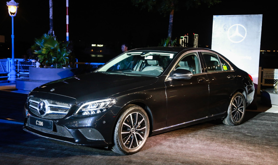 5 nâng cấp đáng tiền trên Mercedes-Benz C-Class 2019 vừa ra mắt tại Việt Nam .