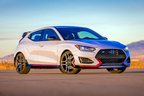 Top 10 xe ô tô giá rẻ đẹp nhất hiện nay: Hyundai Veloster N 2019.