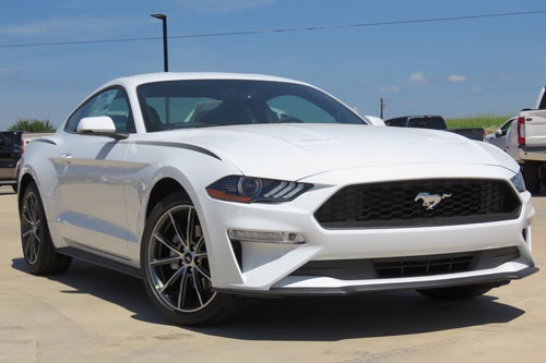 Top 10 xe ô tô giá rẻ đẹp nhất hiện nay: Ford Mustang 2019.