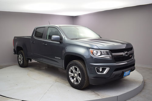 Gọi tên 10 xe bán tải tốt nhất hiện nay: Chevrolet Colorado LT 4x4 Crew Cab Long Box 2019..