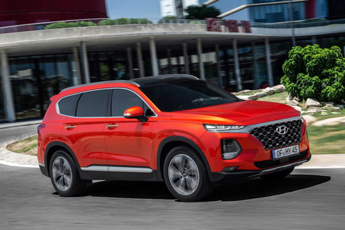 Top 10 xe hơi đáng sở hữu nhất năm 2019: Hyundai Santa Fe 2019.