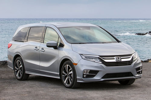 10 xe hơi có chi phí bảo hiểm ít nhất hiện nay: Honda Odyssey.