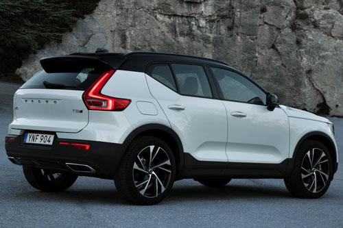 10 đối thủ đáng gờm của SUV cỡ nhỏ BMW X2: Volvo XC40 2019..