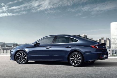 Top 10 xe hơi ăn khách nhất Hàn Quốc: Hyundai Sonata.