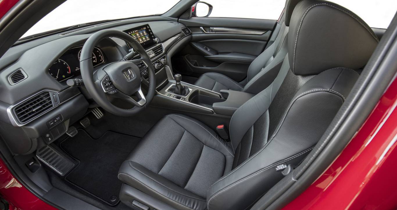 Nội thất Honda Accord 2019 được trang bị nhiêu công nghệ hiện đại - 2