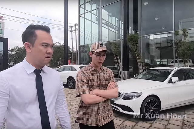 Ca sĩ Erik đặt mua Mercedes-Benz GLC 300, chờ ngày nhận xe 2a