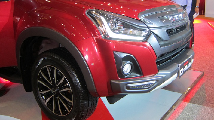 Isuzu D-Max ra mắt bản nâng cấp tại Philippines, sắp về Việt Nam? 2 Isuzu D-Max ra mắt bản nâng cấp tại Philippines, sắp về Việt Nam? 2qa