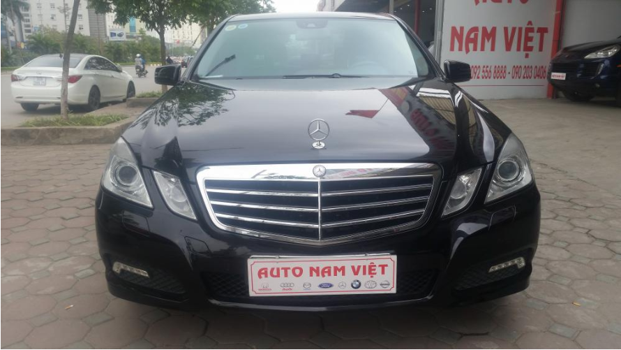 Mercedes E250 2009 đang được rao bán với giá 868 triệu đồng Mercedes E250 2009