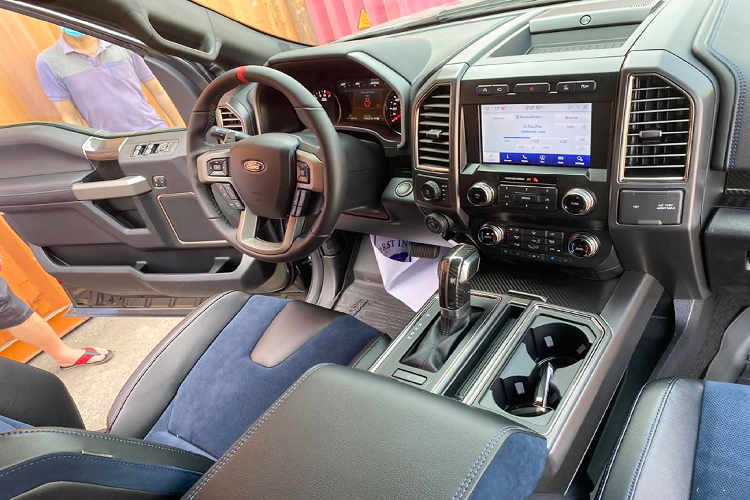 Siêu bán tải Ford F-150 Raptor SuperCab vừa cập bến thị trường ô tô Việt có gì đáng chú ý?2 Siêu bán tải Ford F-150 Raptor SuperCab2