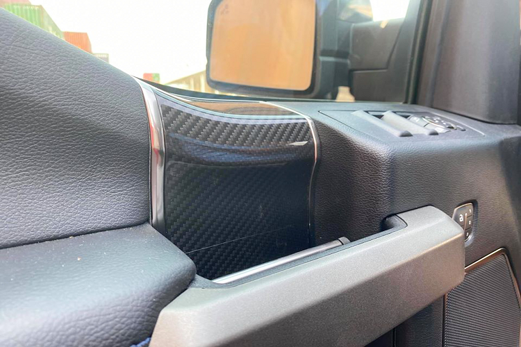 Siêu bán tải Ford F-150 Raptor SuperCab vừa cập bến thị trường ô tô Việt có gì đáng chú ý?4 Siêu bán tải Ford F-150 Raptor SuperCab4