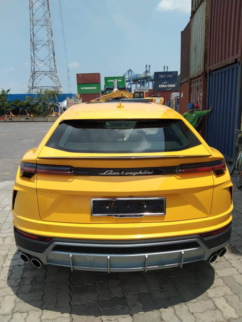 Urus được trang bị động cơ V8 tăng áp kép, 4.0 lít, cho công suất cực đại là 650 mã lực và mô-men xoắn cực đại 850 Nm. Urus được trang bị động cơ V8 tăng áp kép, 4.0 lít