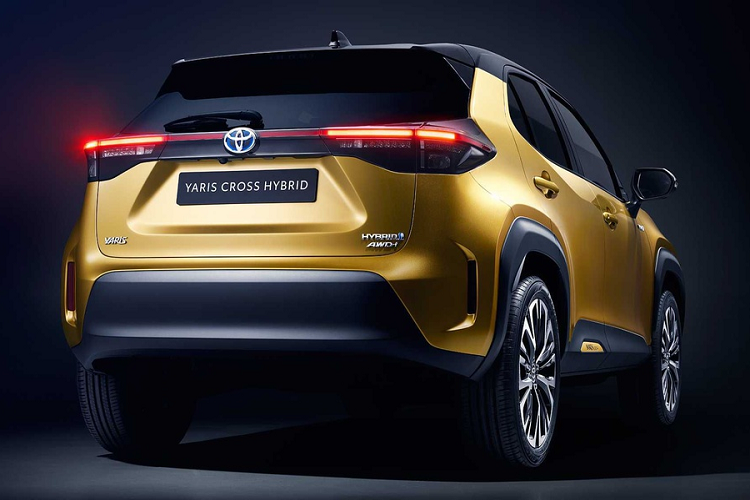 Sức mạnh từ khối động cơ 1.5L kết hợp với mô-tơ điện sẽ tạo ra 114 mã lực. Bánh trước sẽ tiếp nhận sức mạnh được truyền từ động cơ đốt trong, khi bánh xe có dấu hiệu mất độ bám thì năng lượng sẽ được cung cấp cho bánh sau thông qua mô-tơ điện. Bánh trước sẽ tiếp nhận sức mạnh được truyền từ động cơ đốt trong