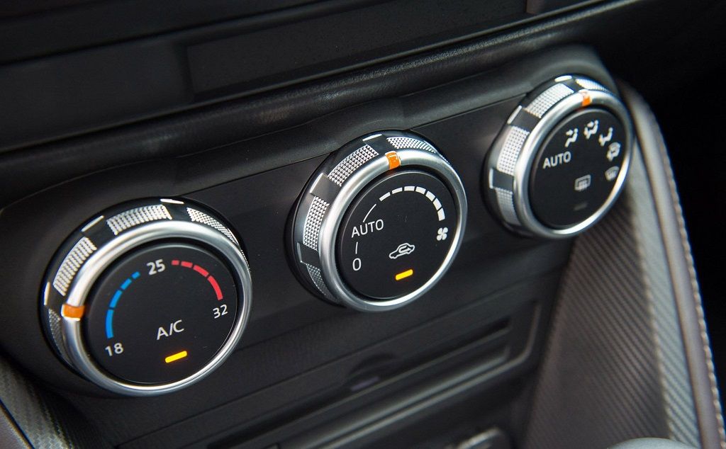 Chỉnh nhiệt độ điều hòa