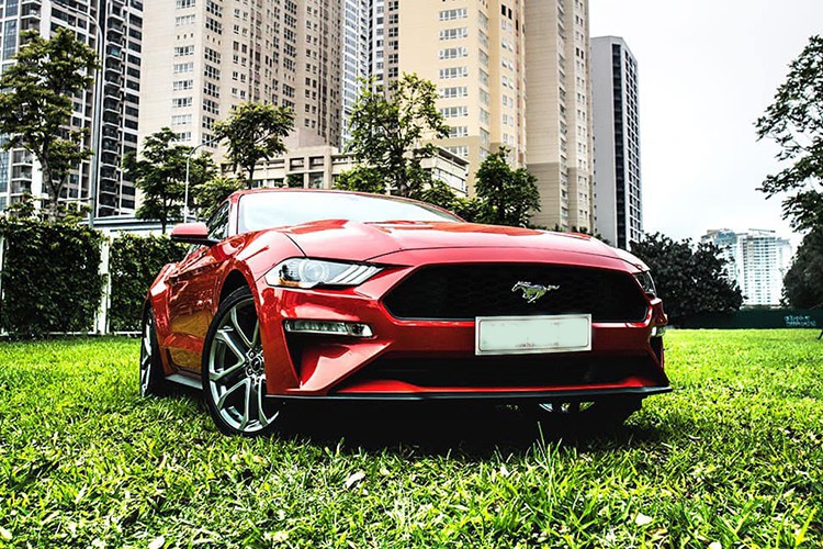 "Xích mã" Ford Mustang 2020 bản kỷ niệm sở hữu nhiều điểm hấp dẫn giới mê xe thể thao nói riêng và người quan tâm ô tô nói chung. "Xích mã" Ford Mustang 2020 bản kỷ niệm