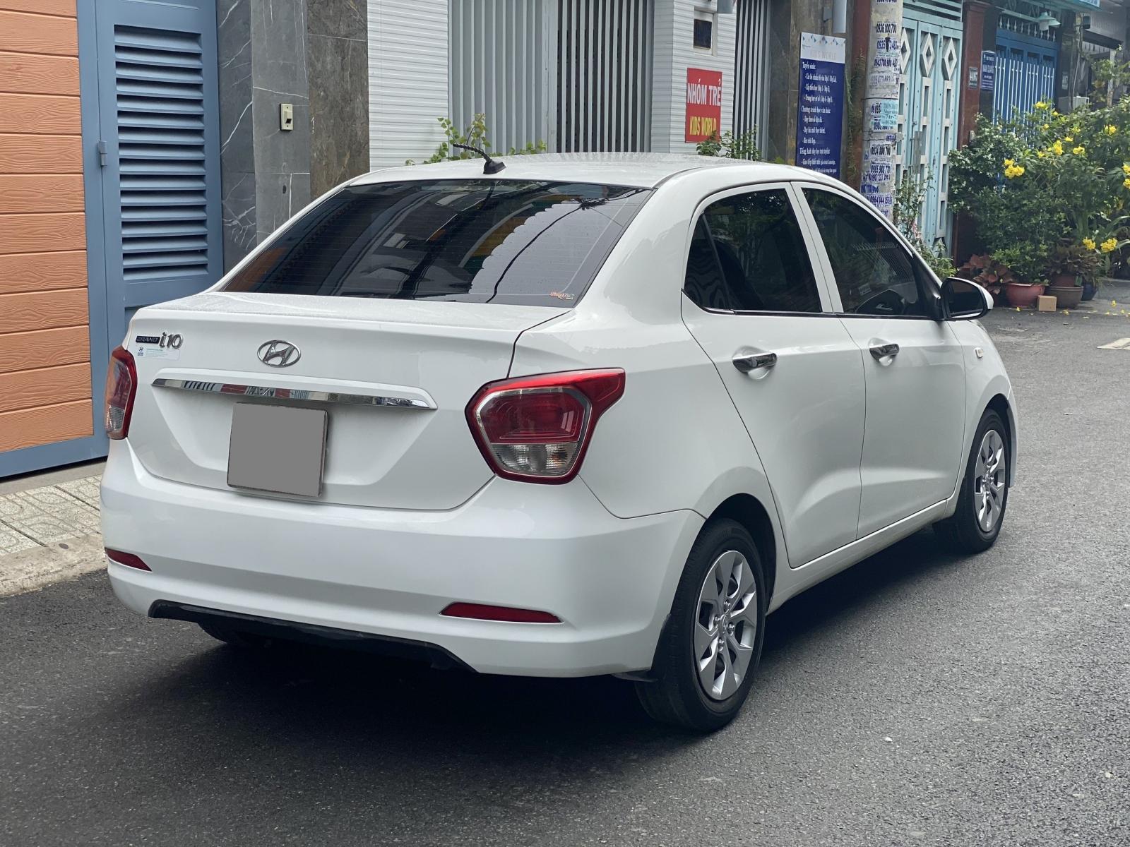 Mua bán xe Hyundai Grand i10 Sedan MT 2018 Màu Trắng  XC00025635