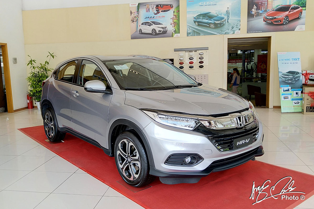 Khách mua Honda HR-V được hưởng mức giảm tối đa lên tới 104 triệu đồng. 1