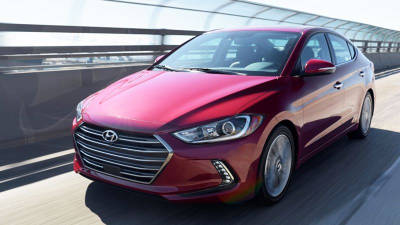 Khả năng vận hành của Hyundai Elantra 2016