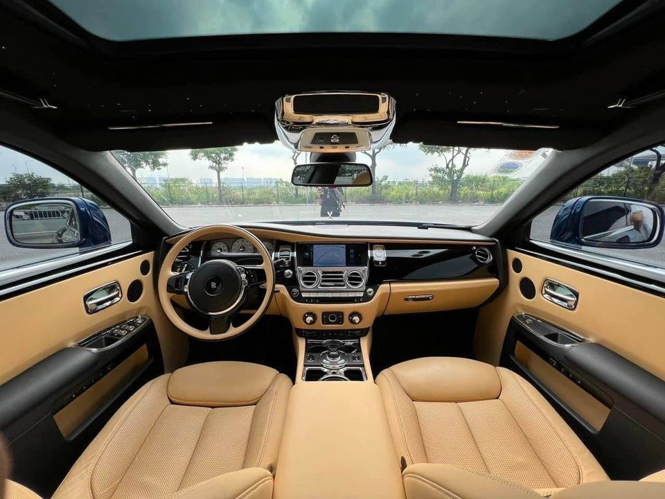 2011 RollsRoyce Ghost   SuperCarsnet