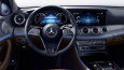 Vô lăng cảm ứng trên Mercedes E Class 2021 hiện đại ra sao?
