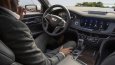 Siêu công nghệ giúp người lái ô tô có thể rời tay khỏi vô lăng