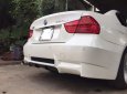BMW 3 Series 2009 - Em bán BMW 320i đời 2009 màu trắng ngọc trai