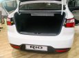 Kia Rio 2016 - Cần bán lại xe Kia Rio đời 2016, màu trắng, nhập khẩu
