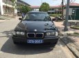BMW 3 Series 320i 1998 - Cần bán lại xe BMW 3 Series 320i đời 1998, màu đen 