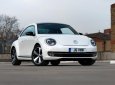 Volkswagen Beetle E 2018 - Cần bán Volkswagen Beetle E Dune đời 2018 (xe con bọ) màu trắng, nhập khẩu