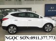 Hyundai Tucson 2017 - Bán xe Hyundai Tucson mới đời 2018, màu trắng, góp 90%xe, giá sốc, liên hệ: 0911.377.773 gặp Ngọc Sơn