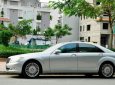 Mercedes-Benz S500   2006 - Cần bán gấp Mercedes S500 sản xuất 2006, màu bạc, nhập khẩu chính hãng số tự động