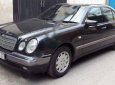 Mercedes-Benz E230 1999 - Bán Mercedes E230 1999, màu đen, nhập khẩu chính hãng số tự động, giá tốt