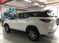 Toyota Fortuner G 4x2MT 2017 - Bán xe Fortuner 2.4G máy dầu màu trắng - Fortuner V 2017 nhập khẩu nguyên chiếc Indonesia. Giao xe ngay