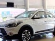 Hyundai i20 Active   2016 - Bán xe Hyundai i20 Active đời 2016, màu trắng